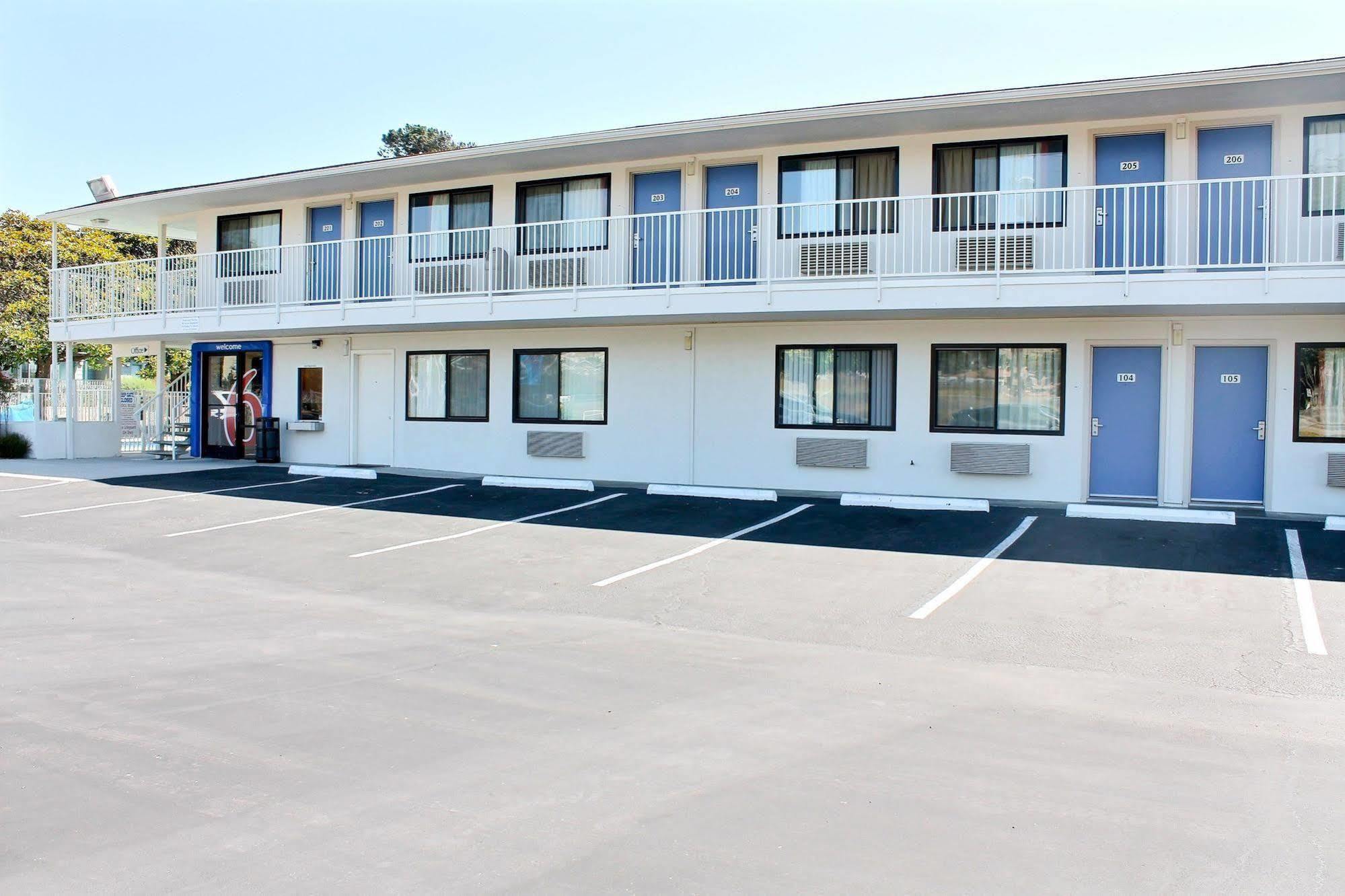 Motel 6-Morro Bay, Ca Екстер'єр фото